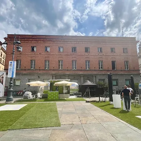 Garibaldi Living - Centro Storico Parma